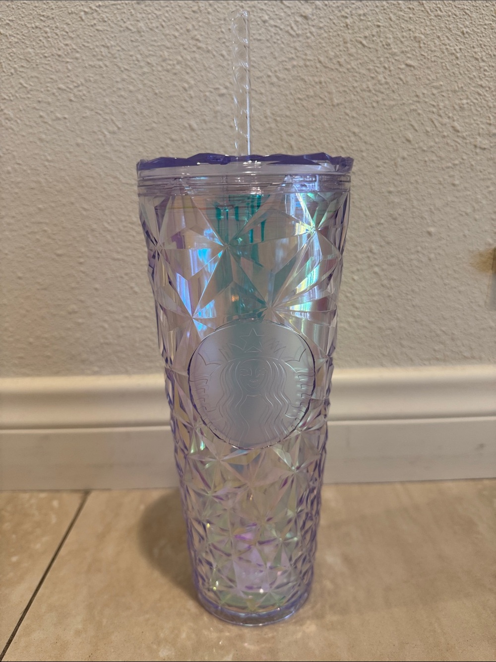 Starbucks Iridescent Lavender Diamond Cold Cup with Straw